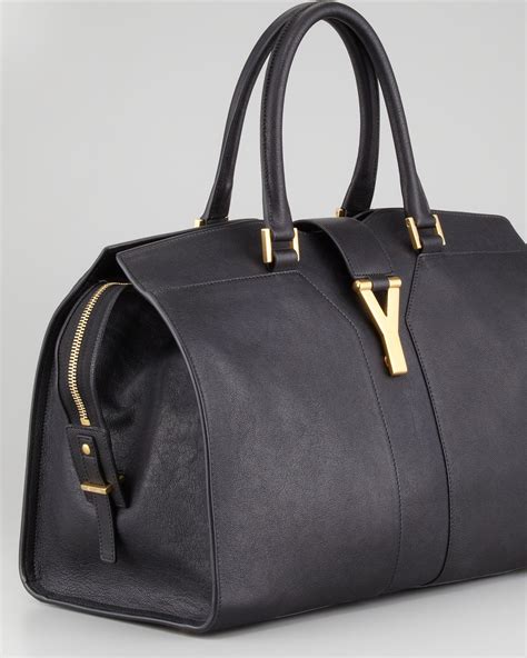 yves saint laurent bag cabas classique black|ysl cabas logo.